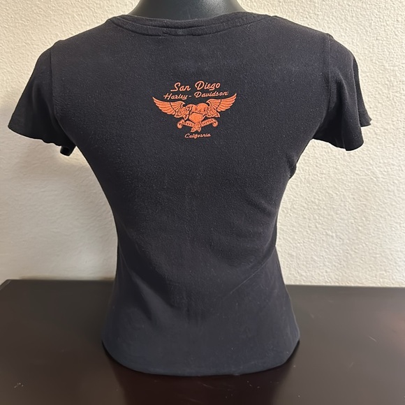Ladies V-neck Harley tee - Picture 3 of 5